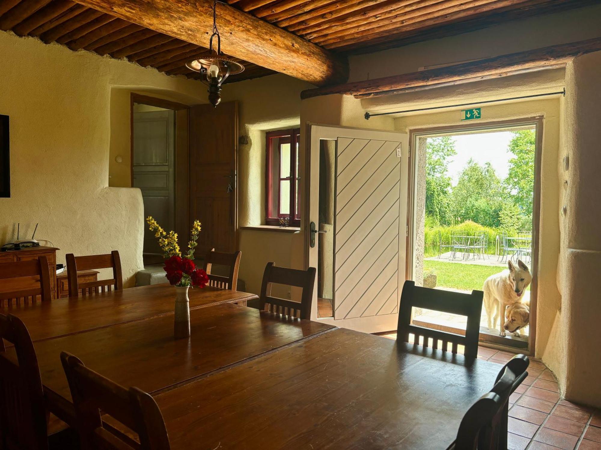 Nadejkov Apartmany Penzion Katerina מראה חיצוני תמונה