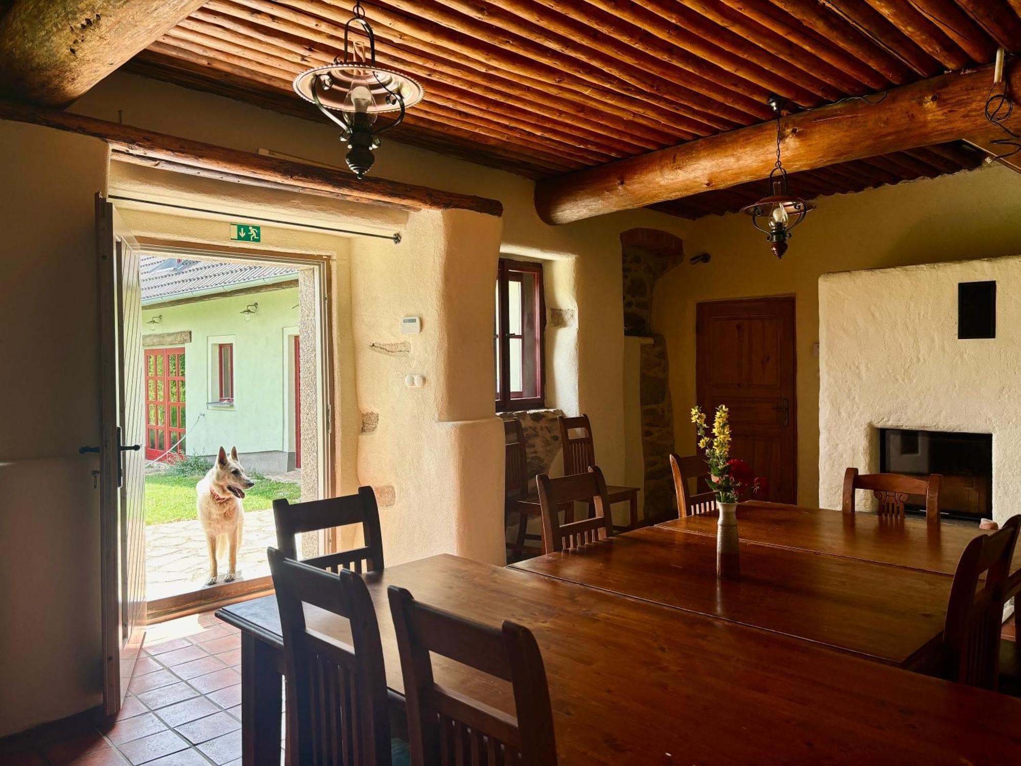Nadejkov Apartmany Penzion Katerina מראה חיצוני תמונה