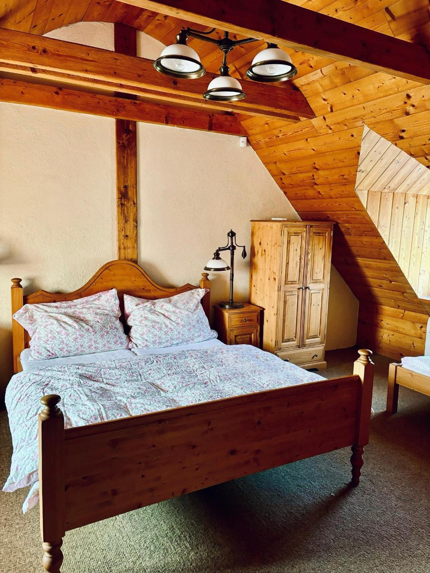 Nadejkov Apartmany Penzion Katerina מראה חיצוני תמונה